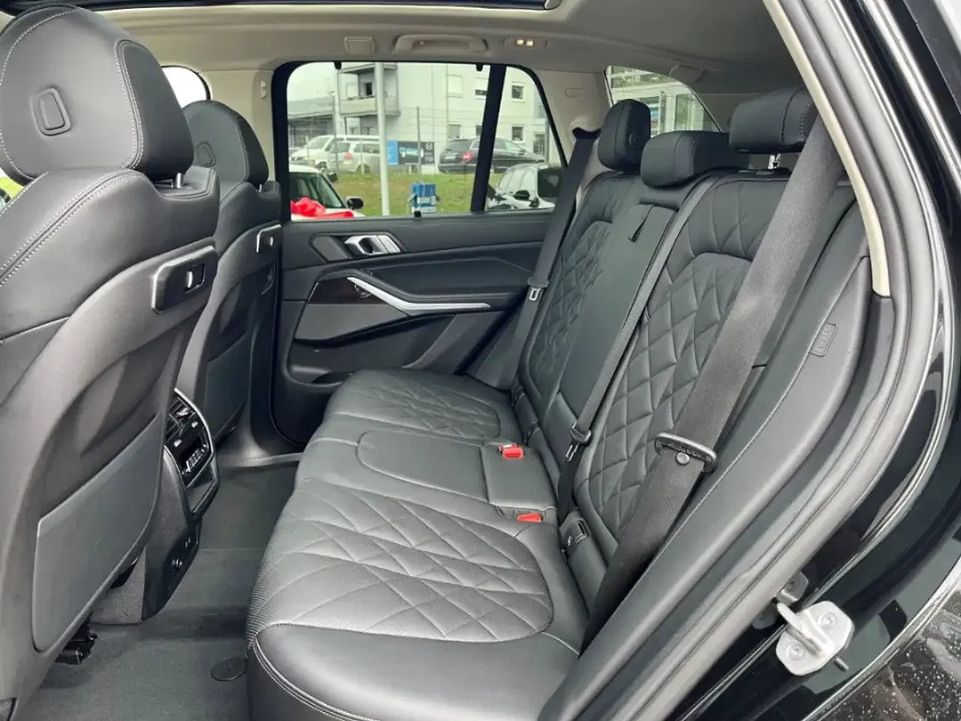 BMW X5 - Thumbnail 14