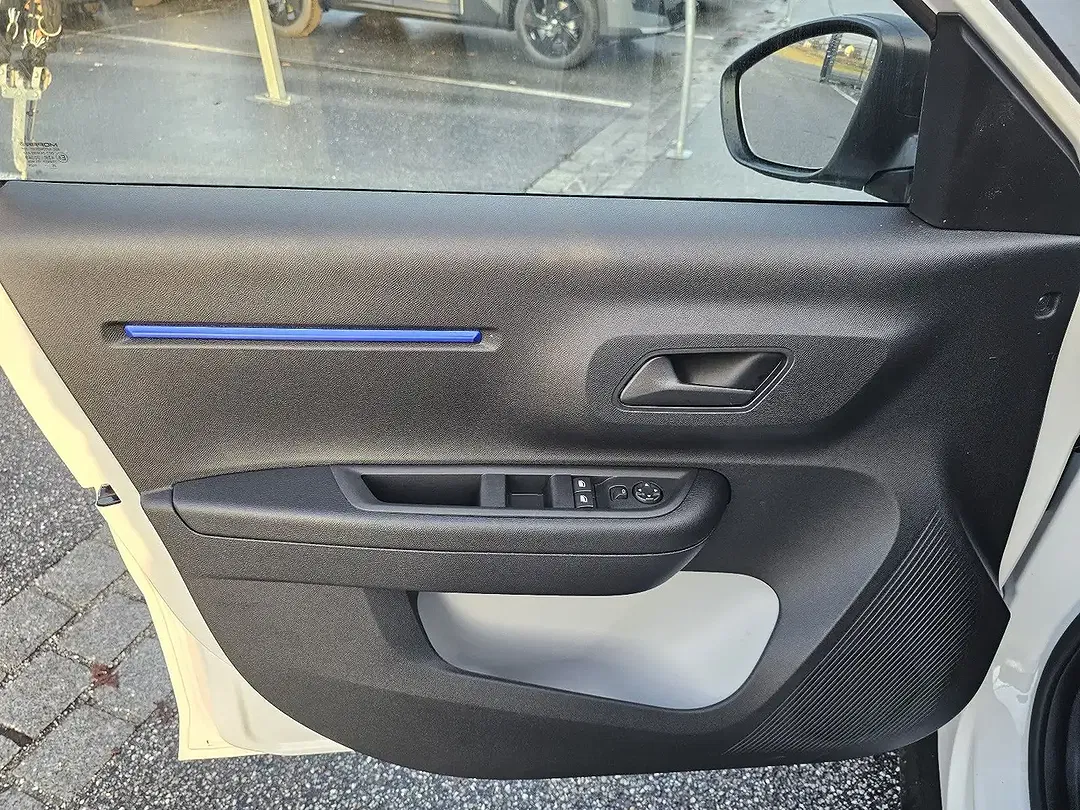Citroen C3 - Thumbnail 25