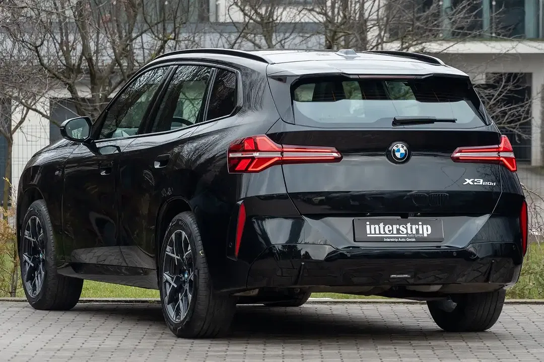 BMW X3 - Thumbnail 4