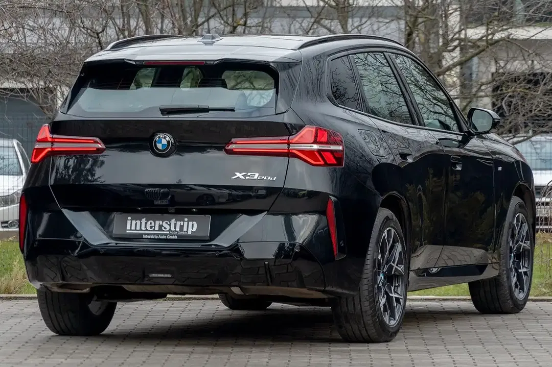 BMW X3 - Thumbnail 6