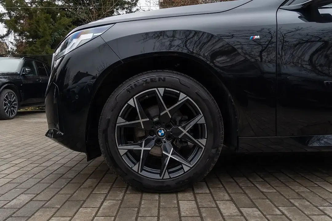 BMW X3 - Thumbnail 9