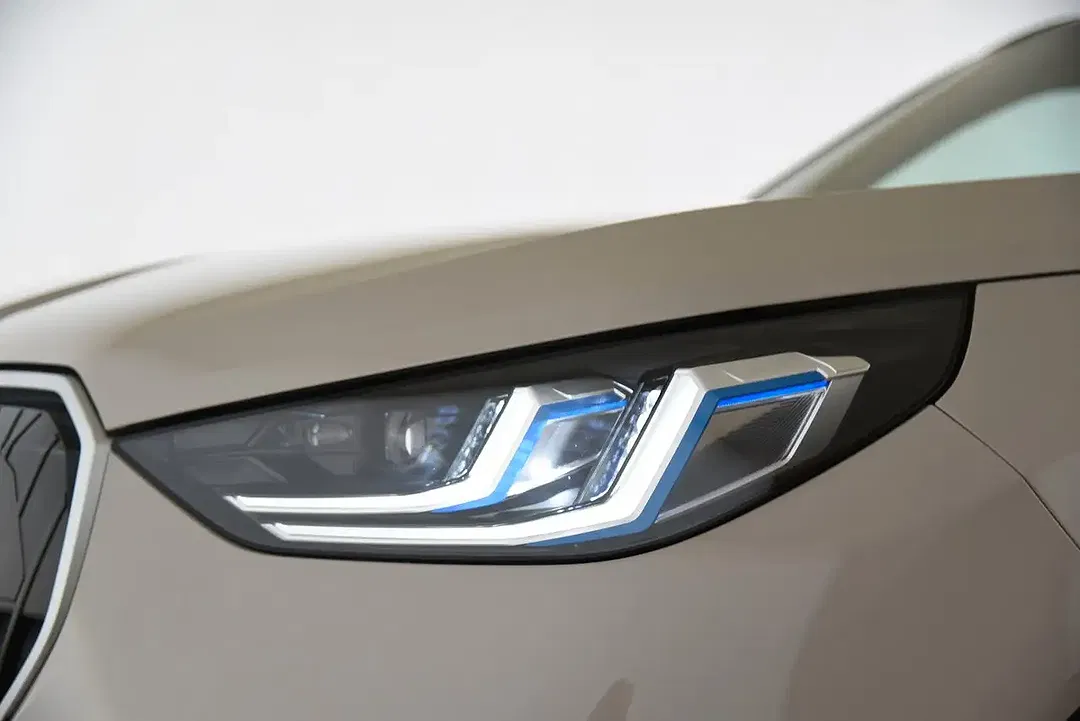 BMW X3 - Thumbnail 23