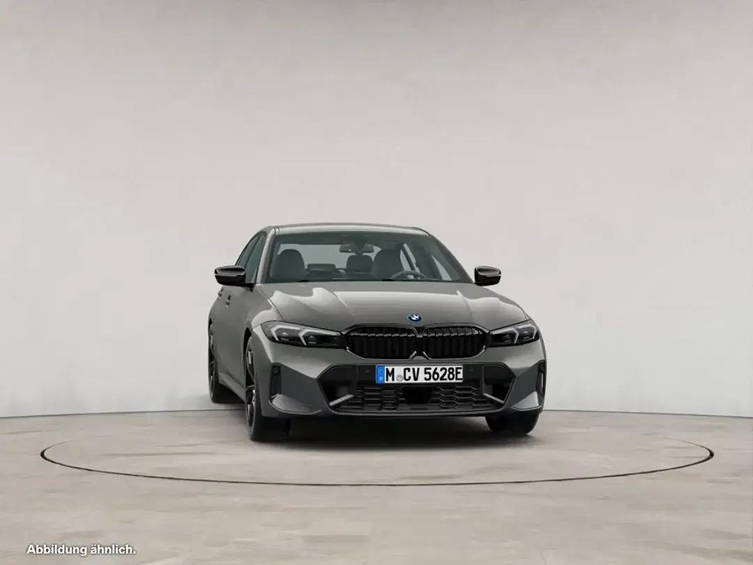 BMW 320 - Thumbnail 13