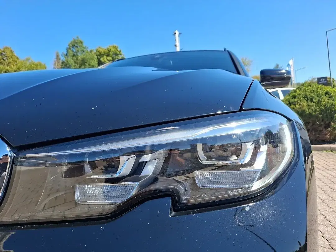 BMW 320 - Thumbnail 10