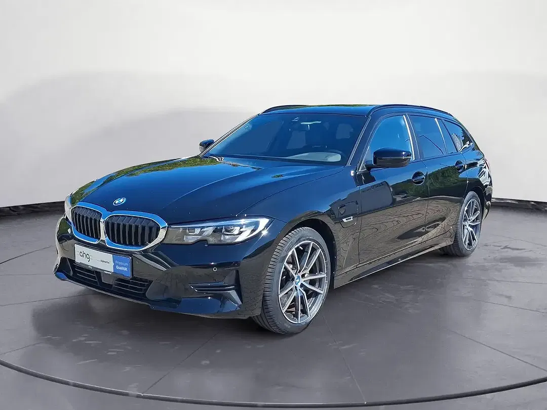 BMW 320 - Thumbnail 2