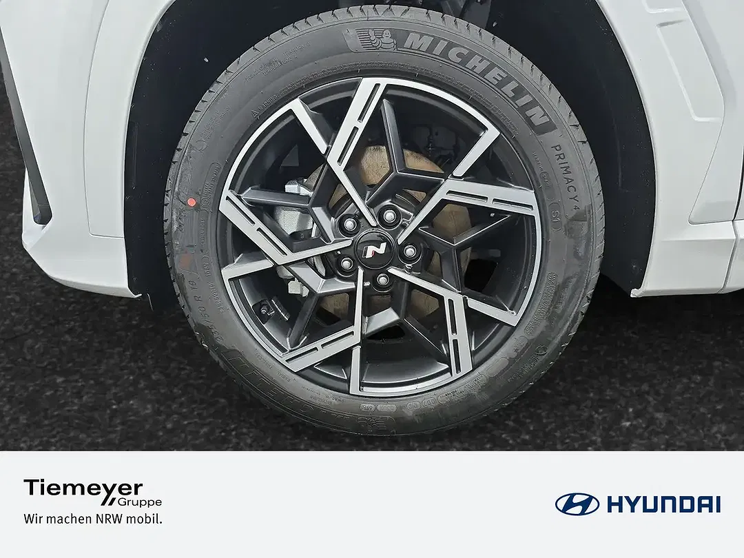 Hyundai TUCSON - Thumbnail 9