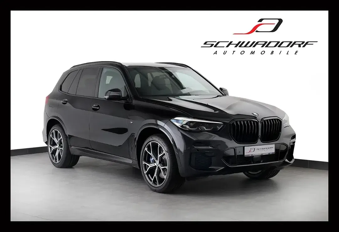 BMW X5 - Thumbnail 1