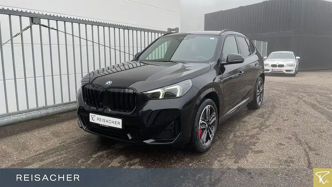 BMW X1 - Thumbnail 1