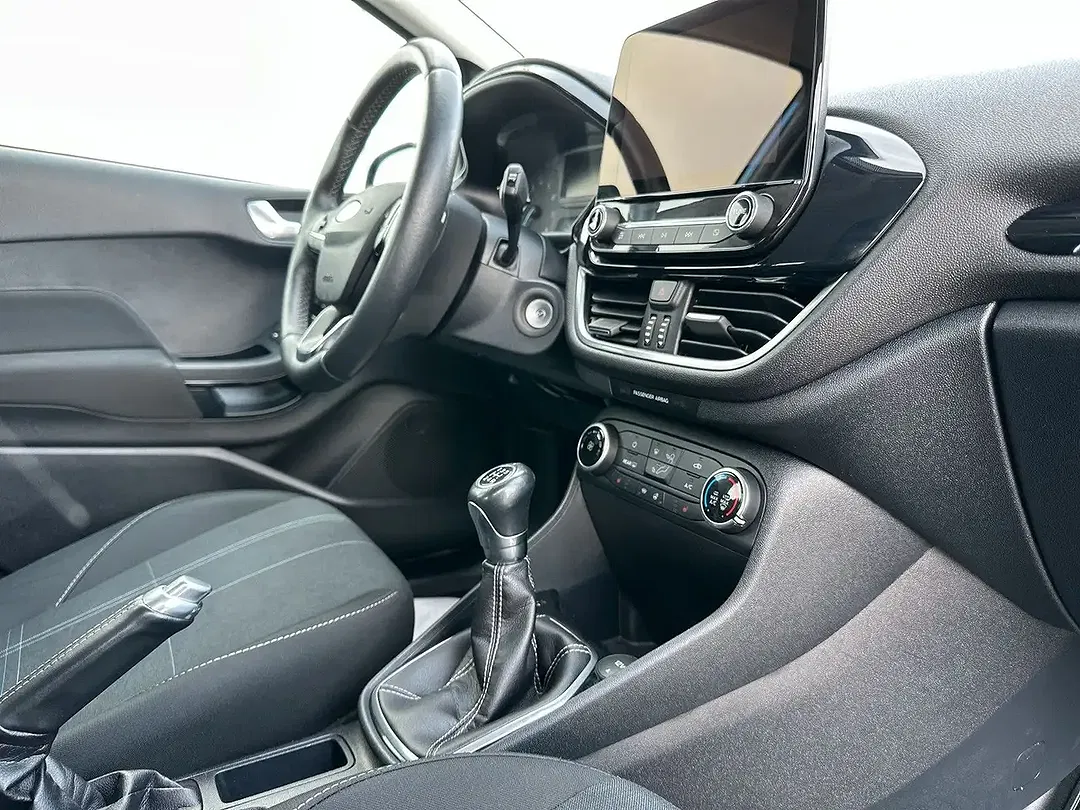 Ford Fiesta - Thumbnail 12