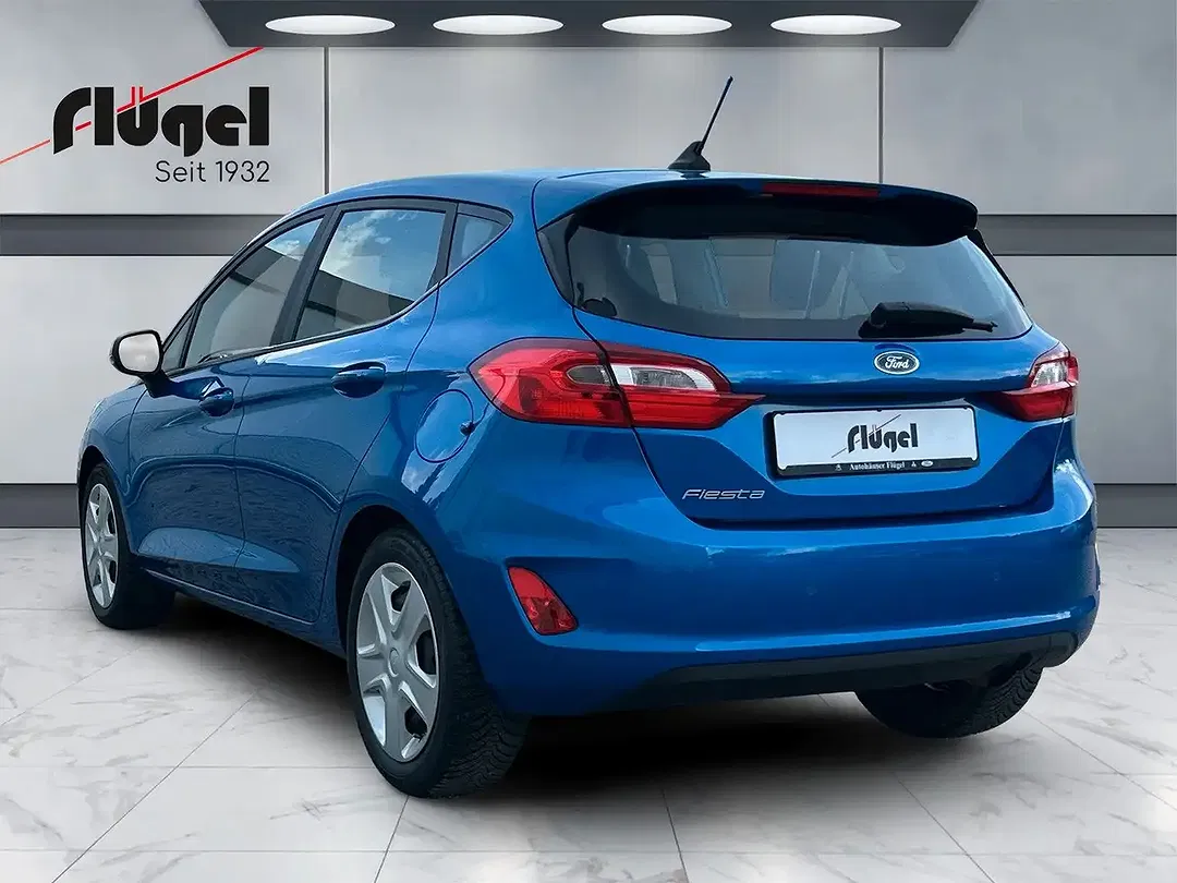 Ford Fiesta - Thumbnail 3
