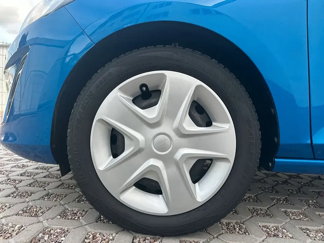 Ford Fiesta - Thumbnail 6