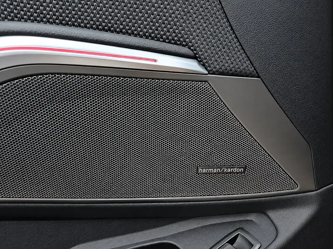 BMW 320 - Thumbnail 8