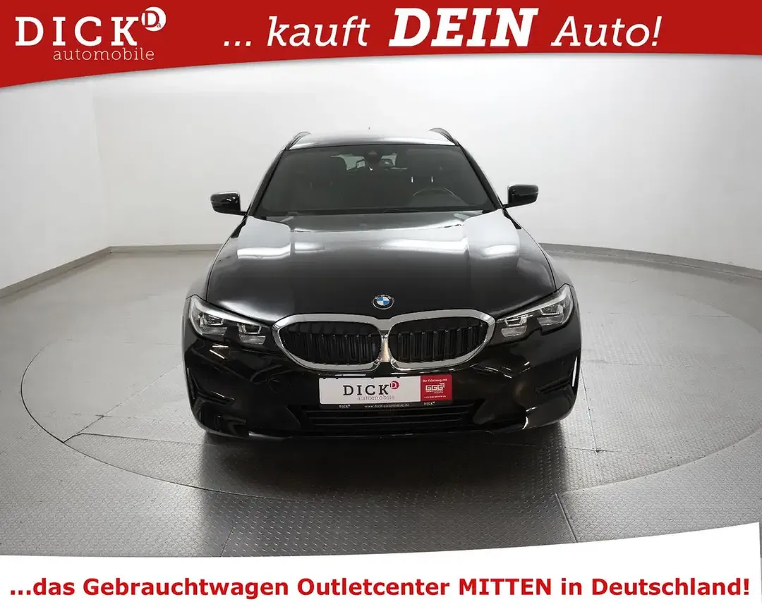 BMW 330 - Thumbnail 3