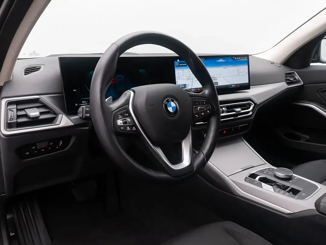 BMW 320 - Thumbnail 21