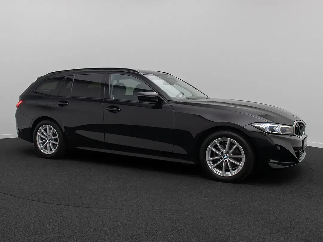 BMW 320 - Thumbnail 4
