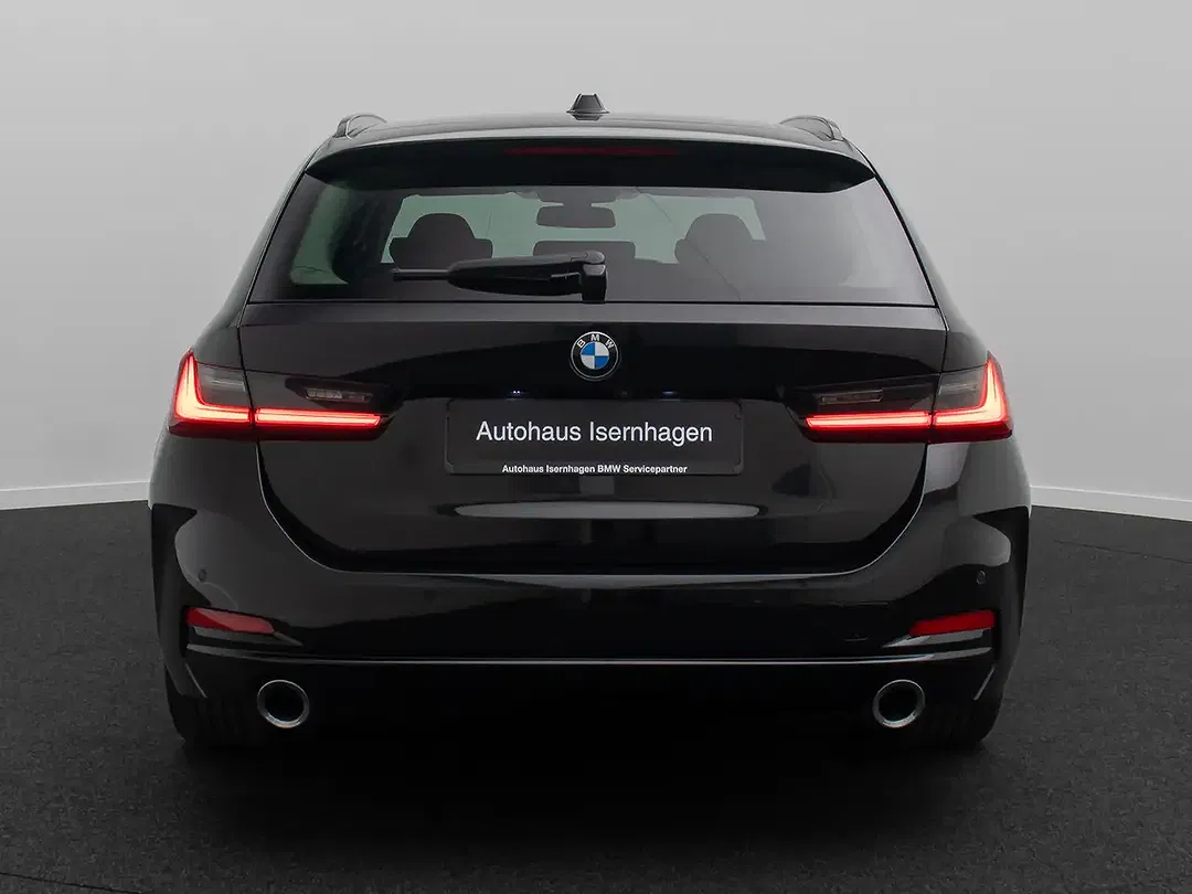 BMW 320 - Thumbnail 8
