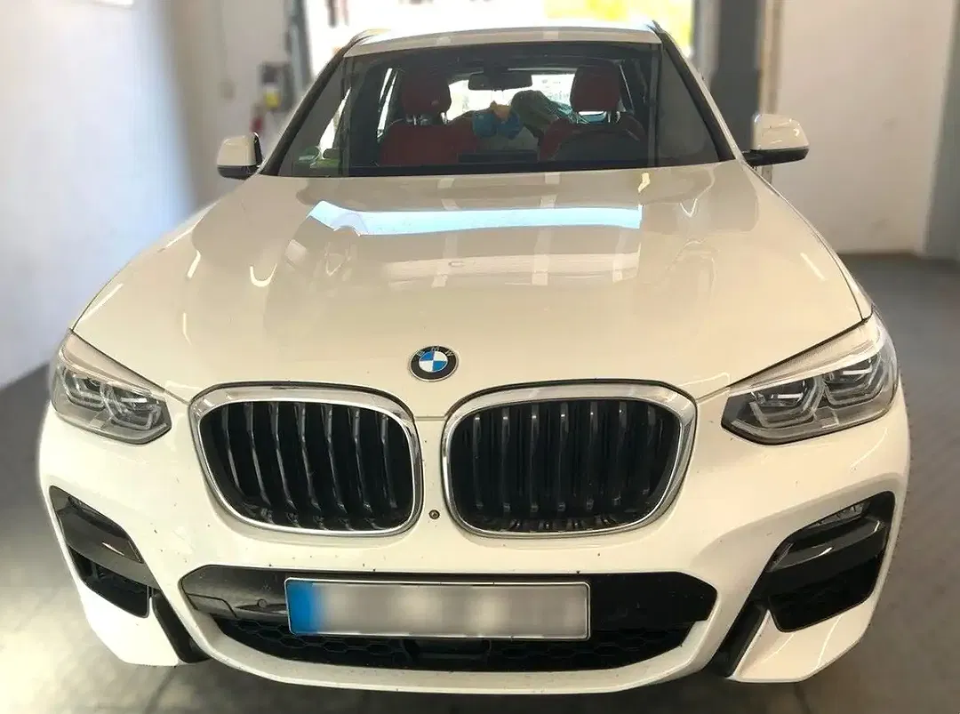 BMW X3 - Thumbnail 3