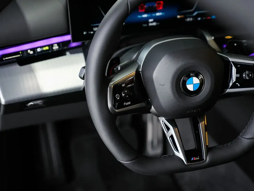 BMW 520 - Thumbnail 14