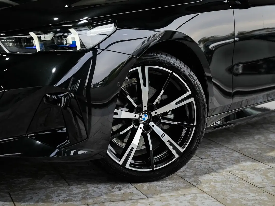 BMW 520 - Thumbnail 5