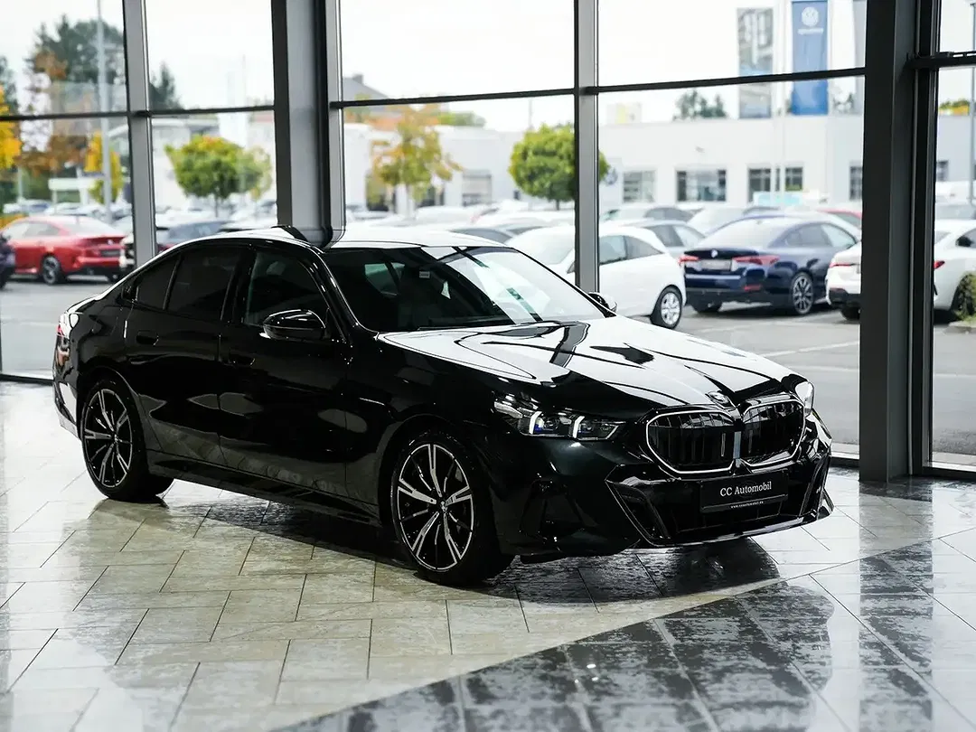 BMW 520 - Thumbnail 8
