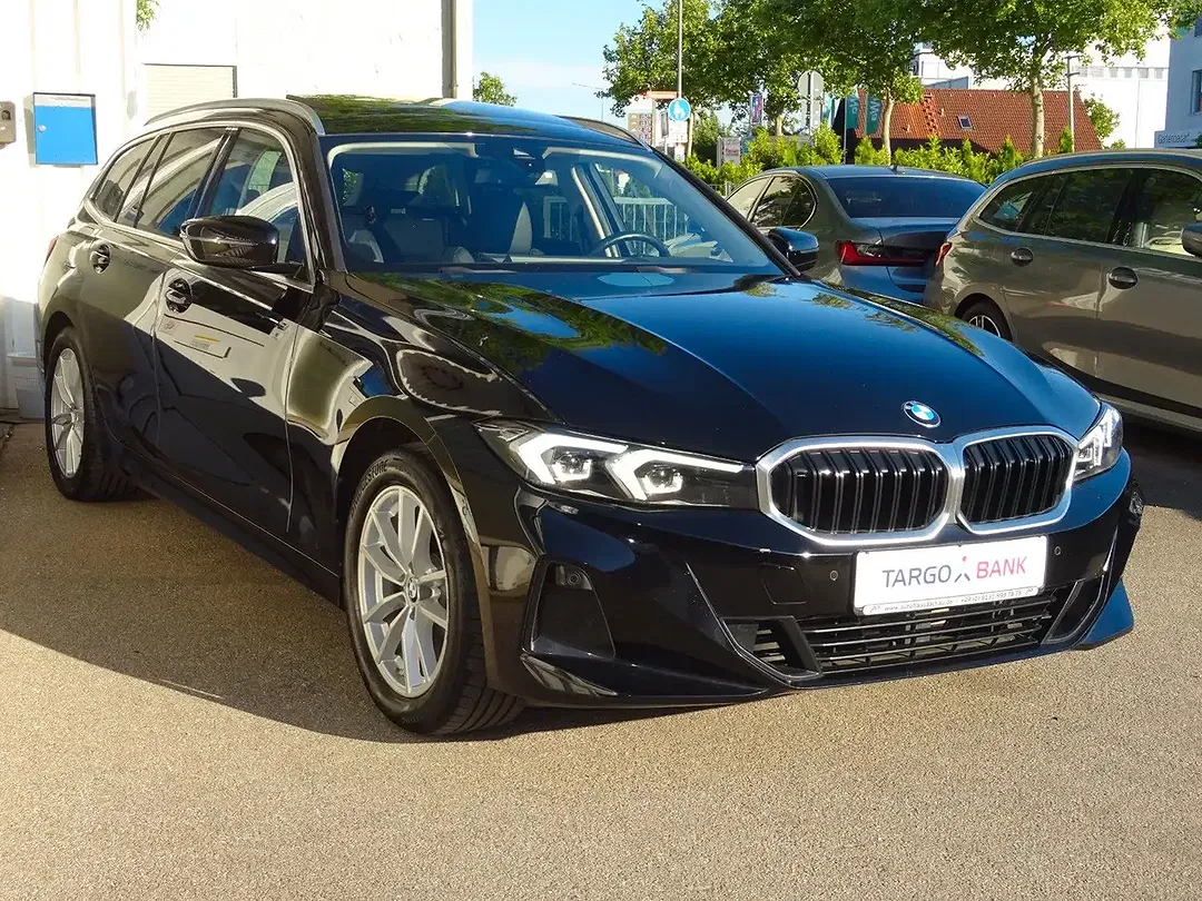 BMW 318 - Thumbnail 1