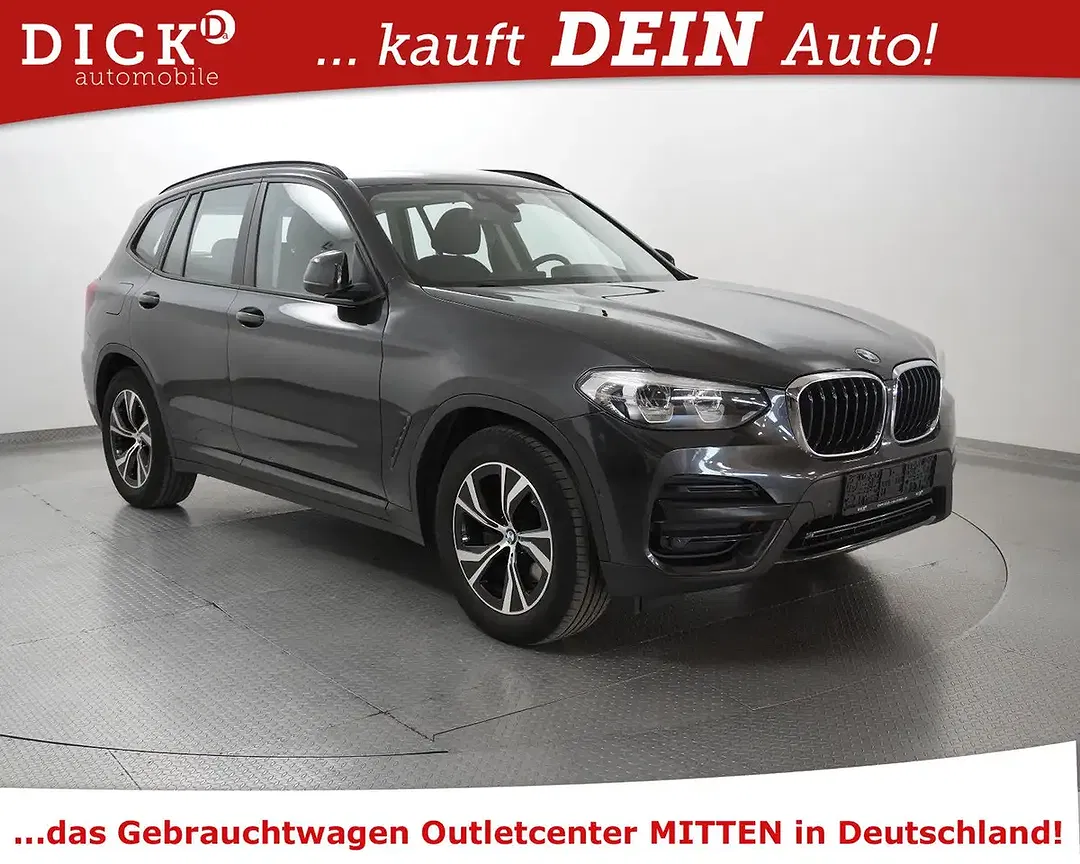 BMW X3 - Thumbnail 1