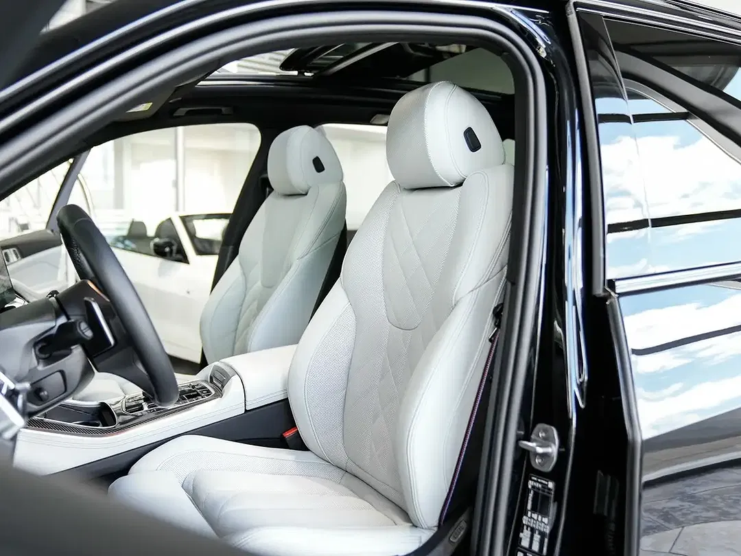 BMW X5 - Thumbnail 4