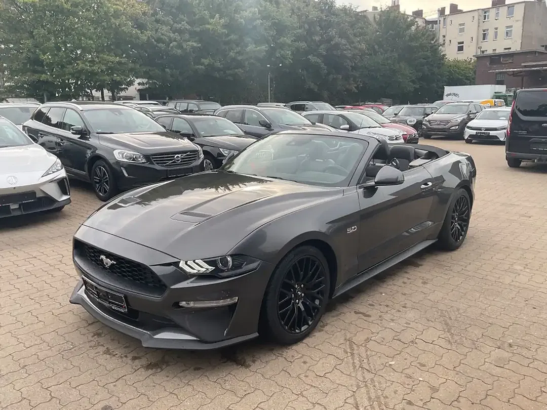 Ford Mustang - Thumbnail 14