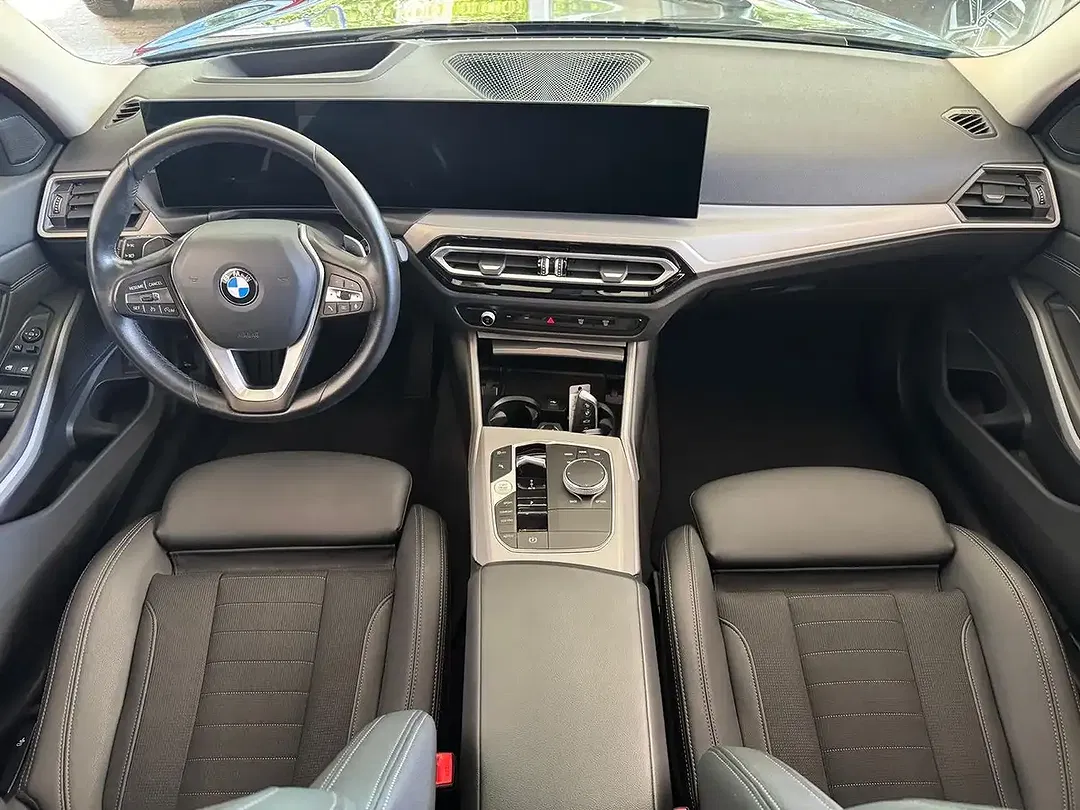 BMW 320 - Thumbnail 8