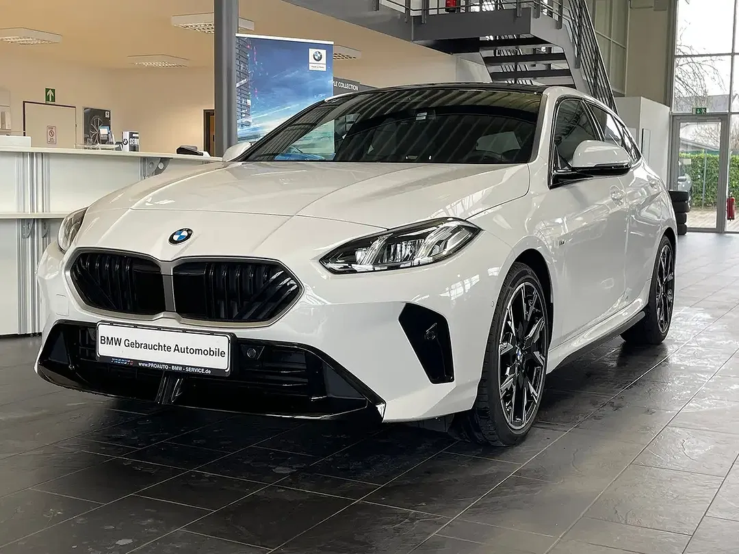 BMW 120 - Thumbnail 3