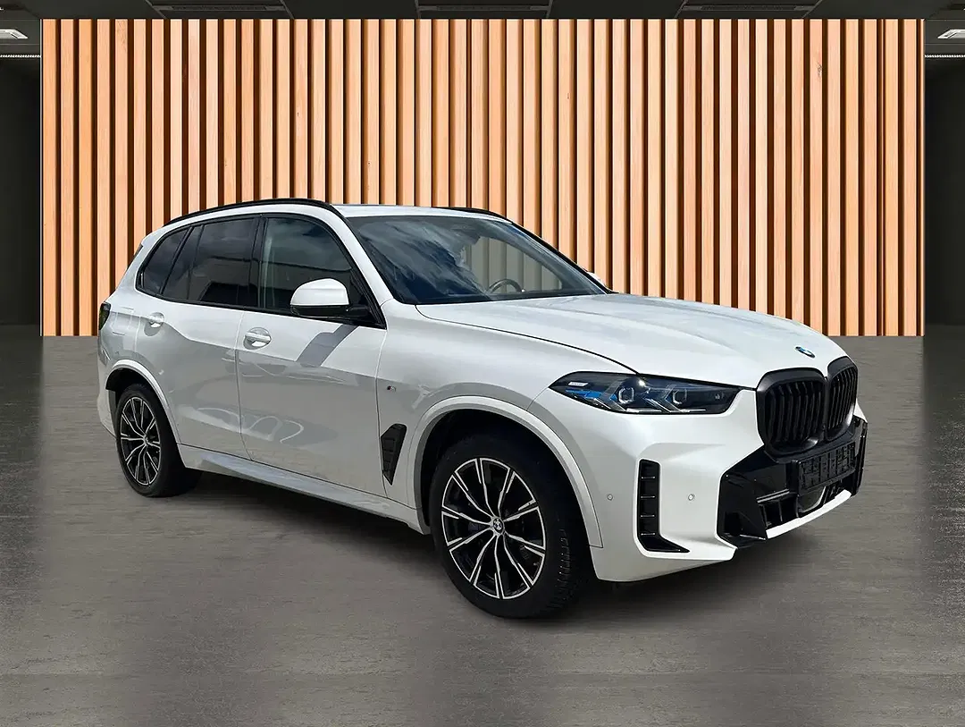 BMW X5 - Thumbnail 4