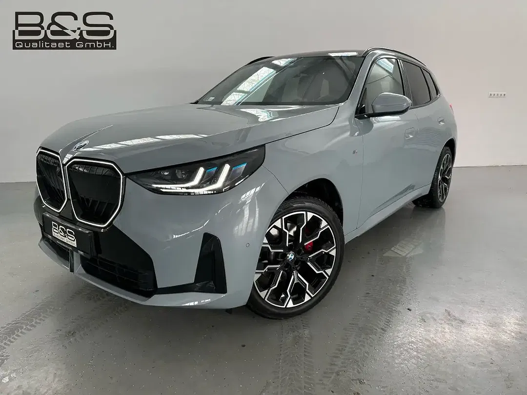 BMW X3 - Thumbnail 2