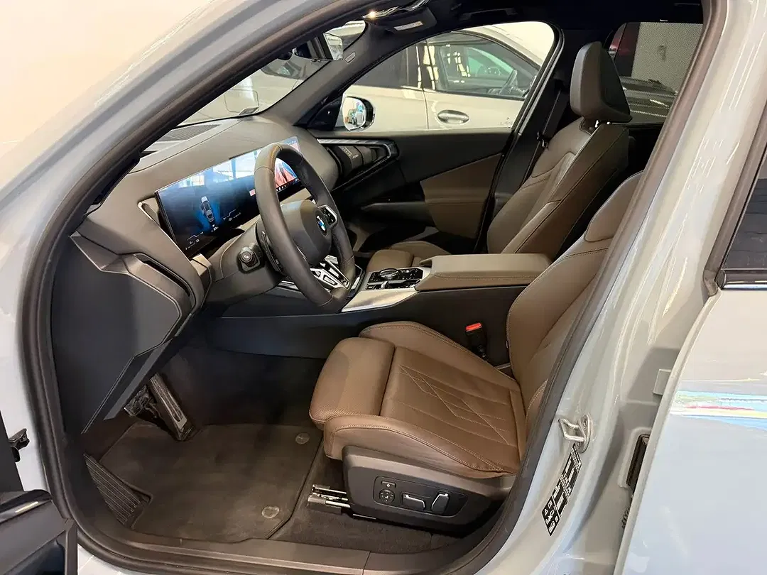 BMW X3 - Thumbnail 13