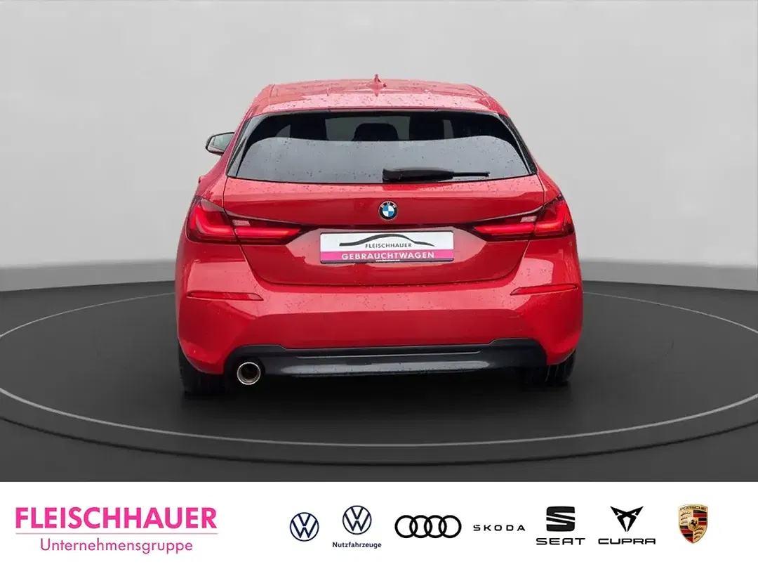 BMW 118 - Thumbnail 5