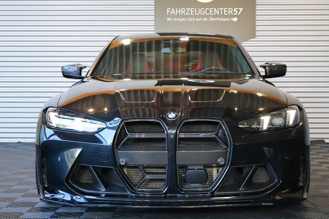 BMW M3 - Thumbnail 4