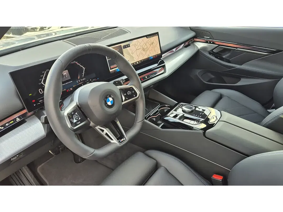 BMW 520 - Thumbnail 10