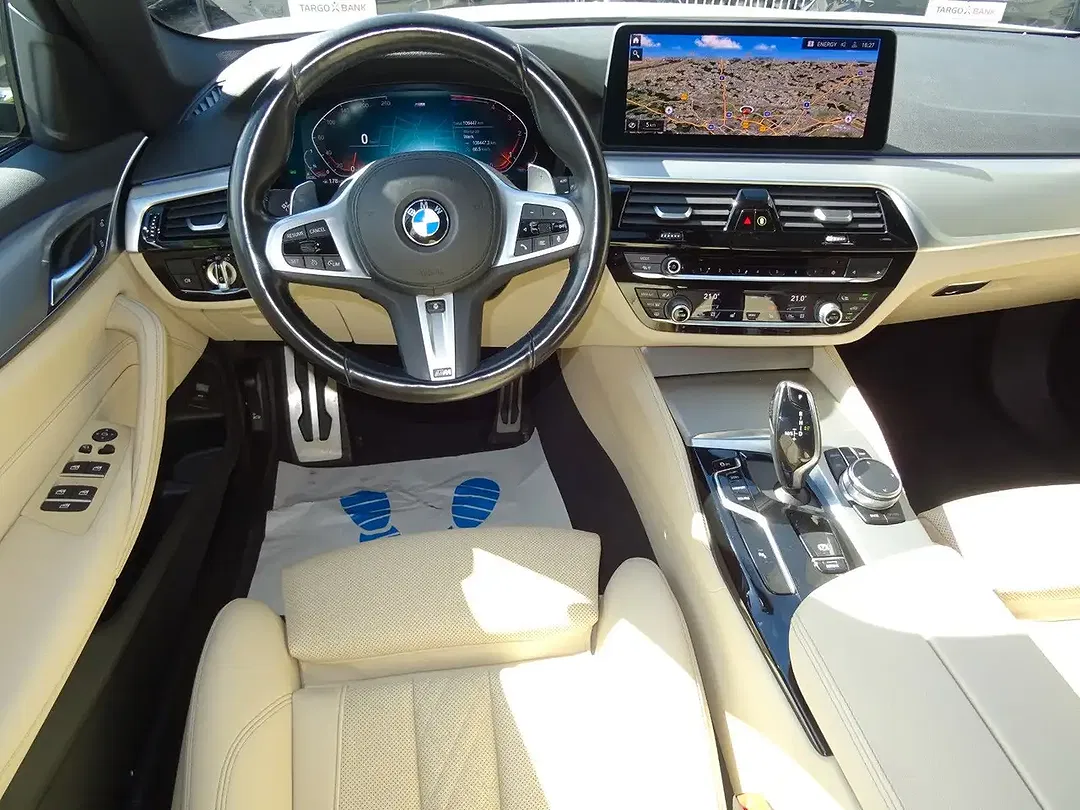 BMW 520 - Thumbnail 10