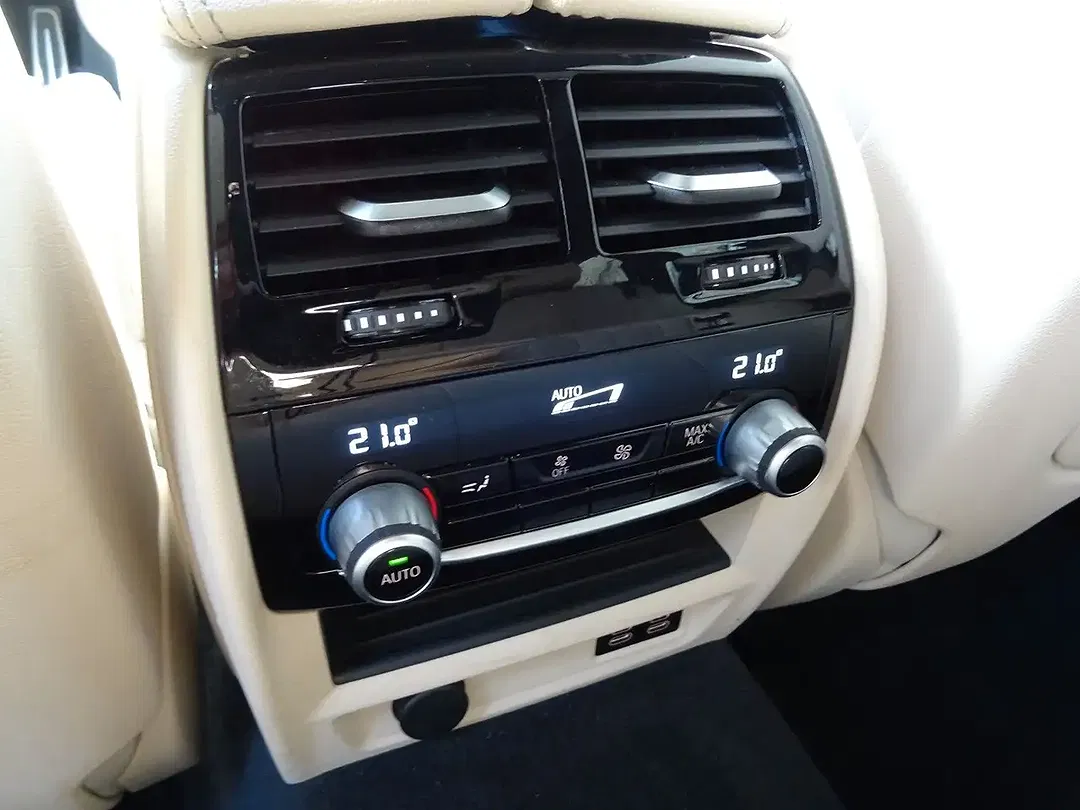 BMW 520 - Thumbnail 15