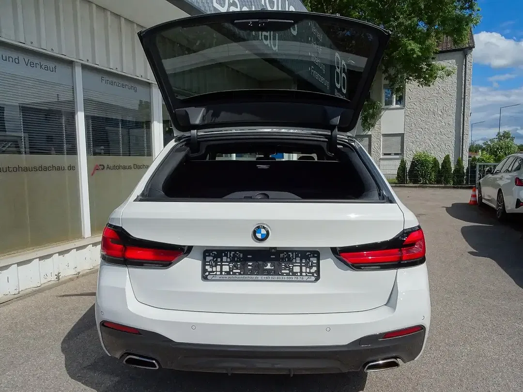 BMW 520 - Thumbnail 5