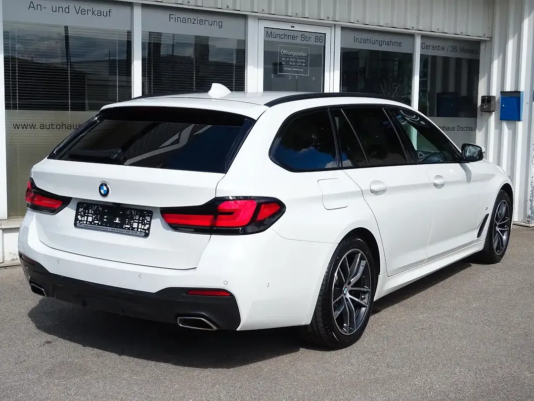 BMW 520 - Thumbnail 6