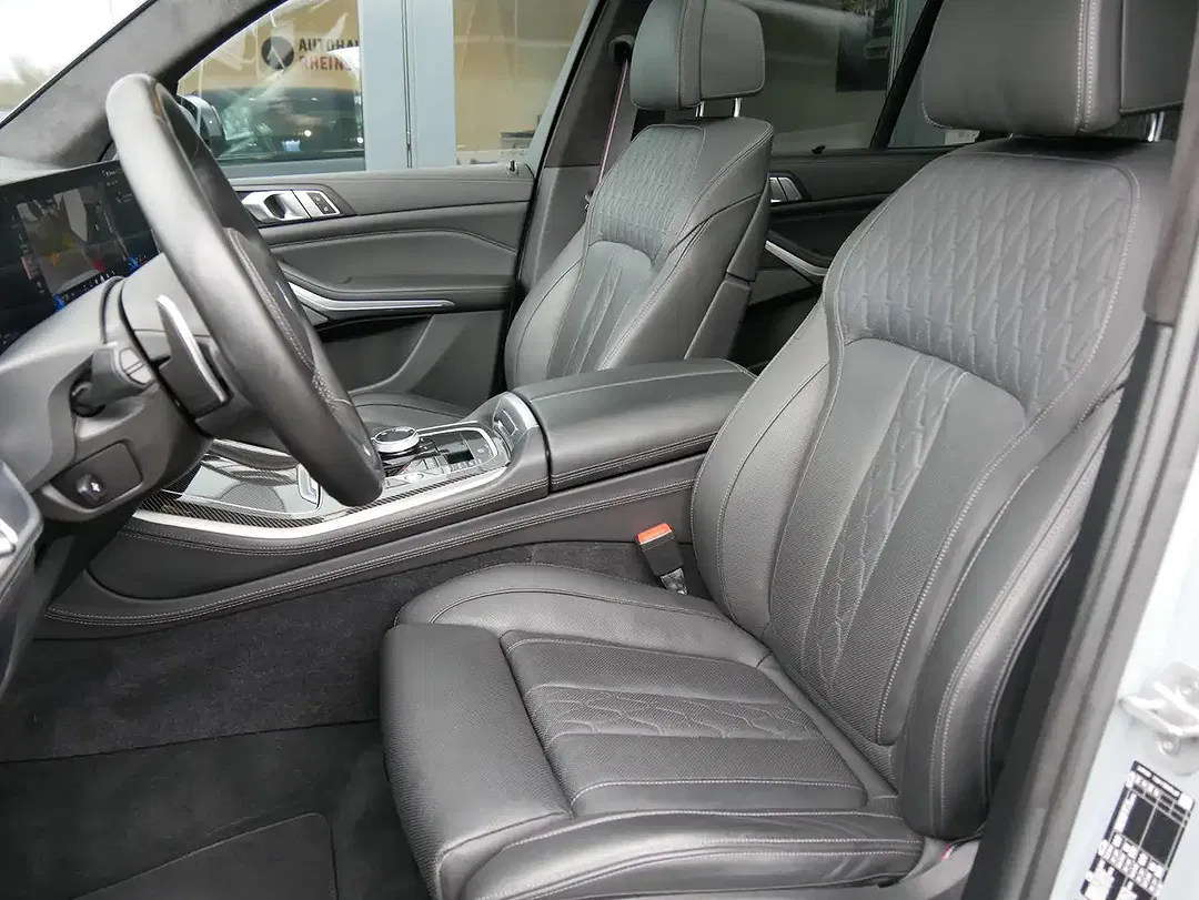 BMW X5 - Thumbnail 10