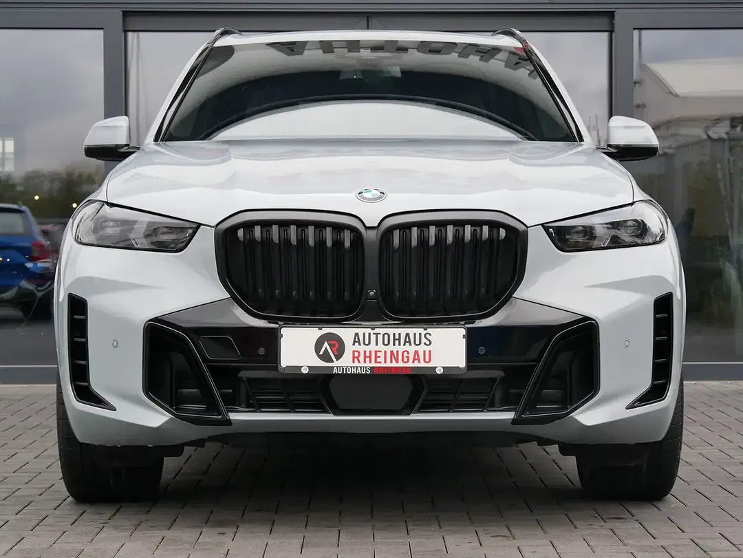 BMW X5 - Thumbnail 4
