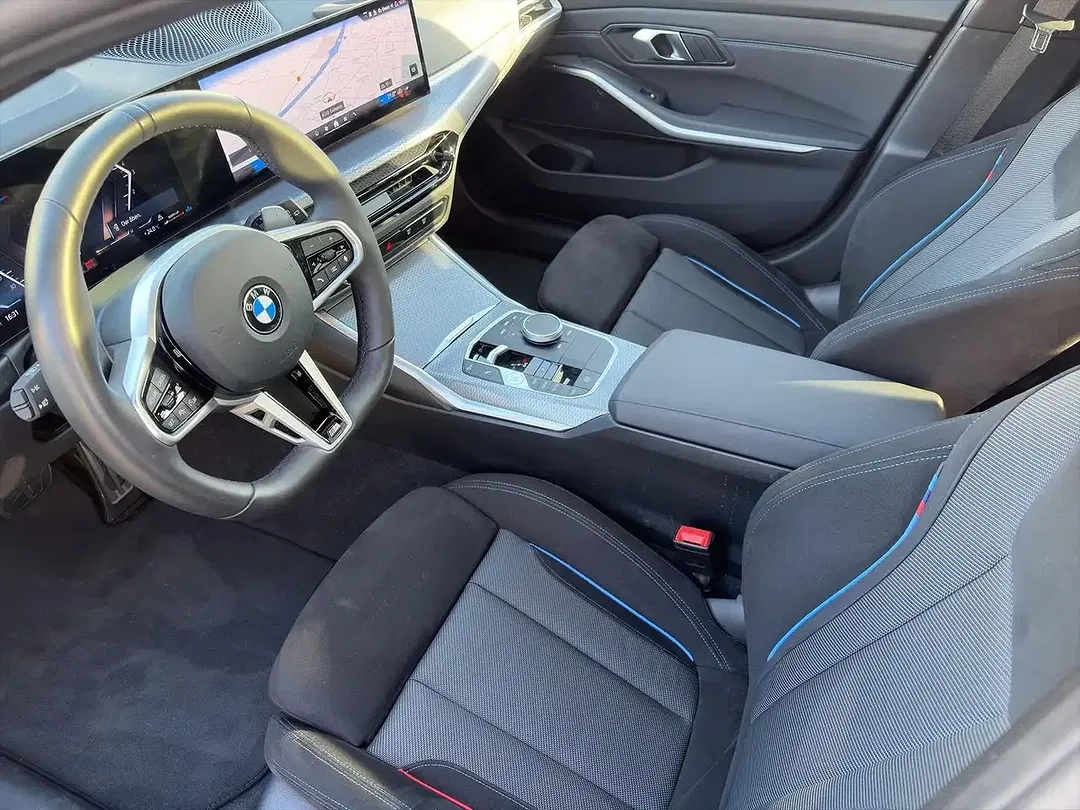BMW 320 - Thumbnail 13