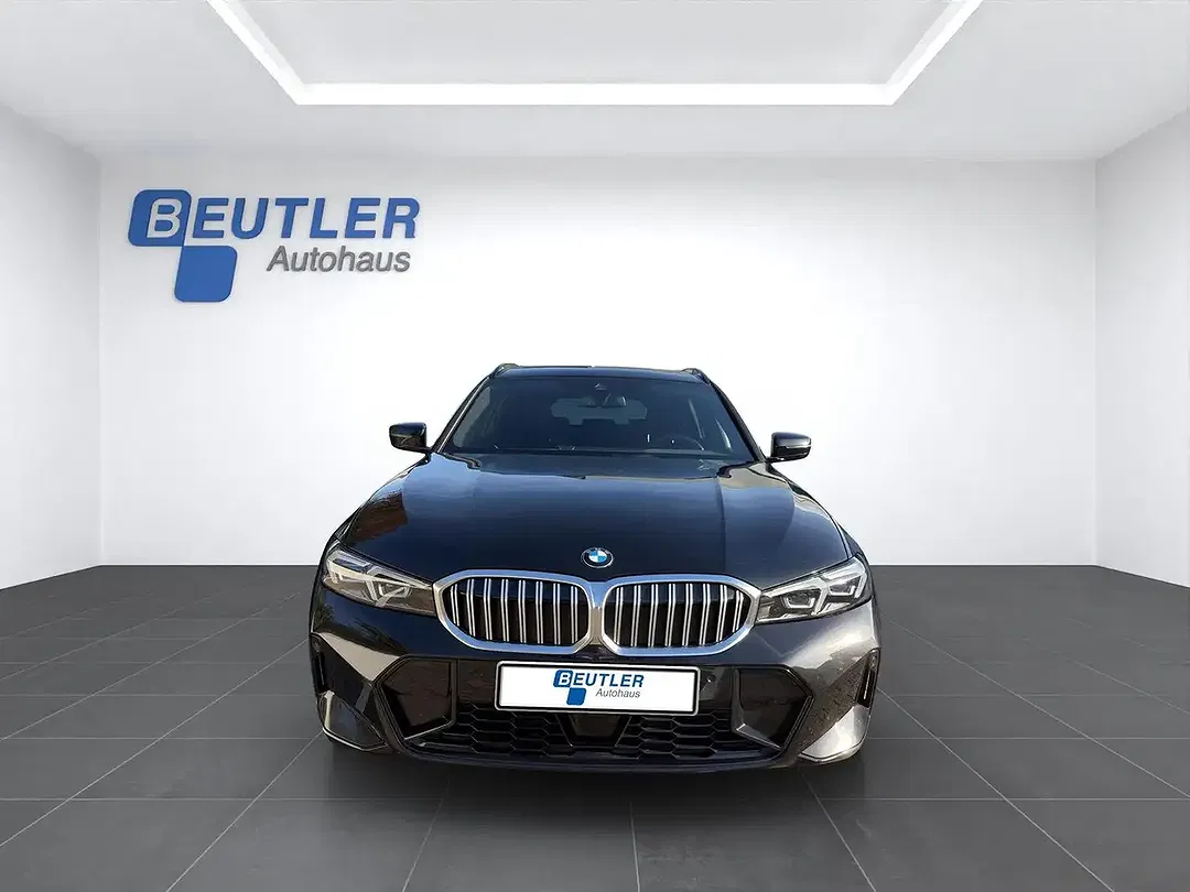 BMW 320 - Thumbnail 9