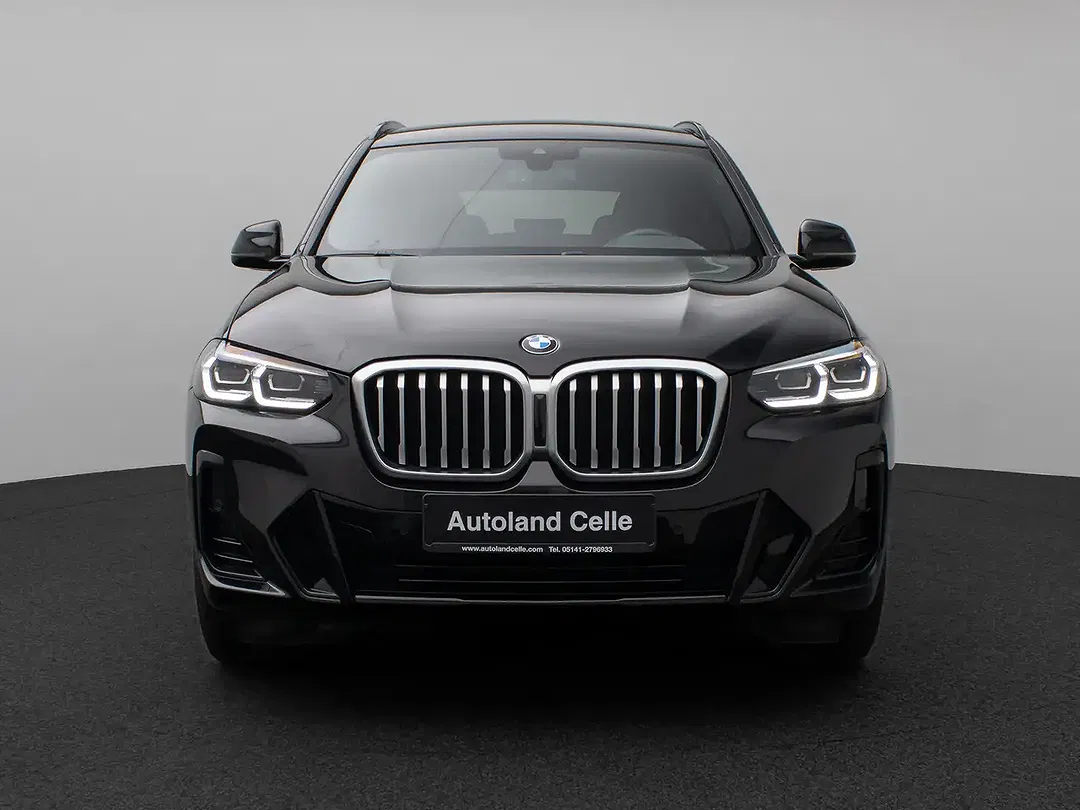 BMW X3 - Thumbnail 2
