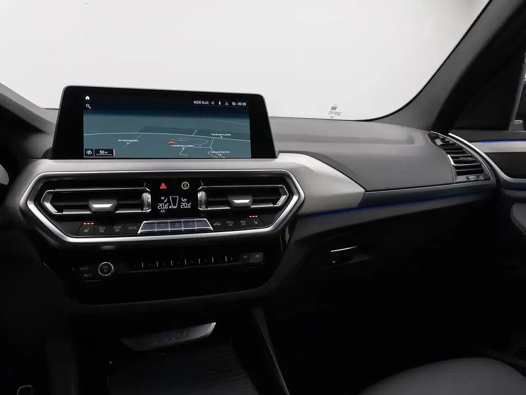 BMW X3 - Thumbnail 21
