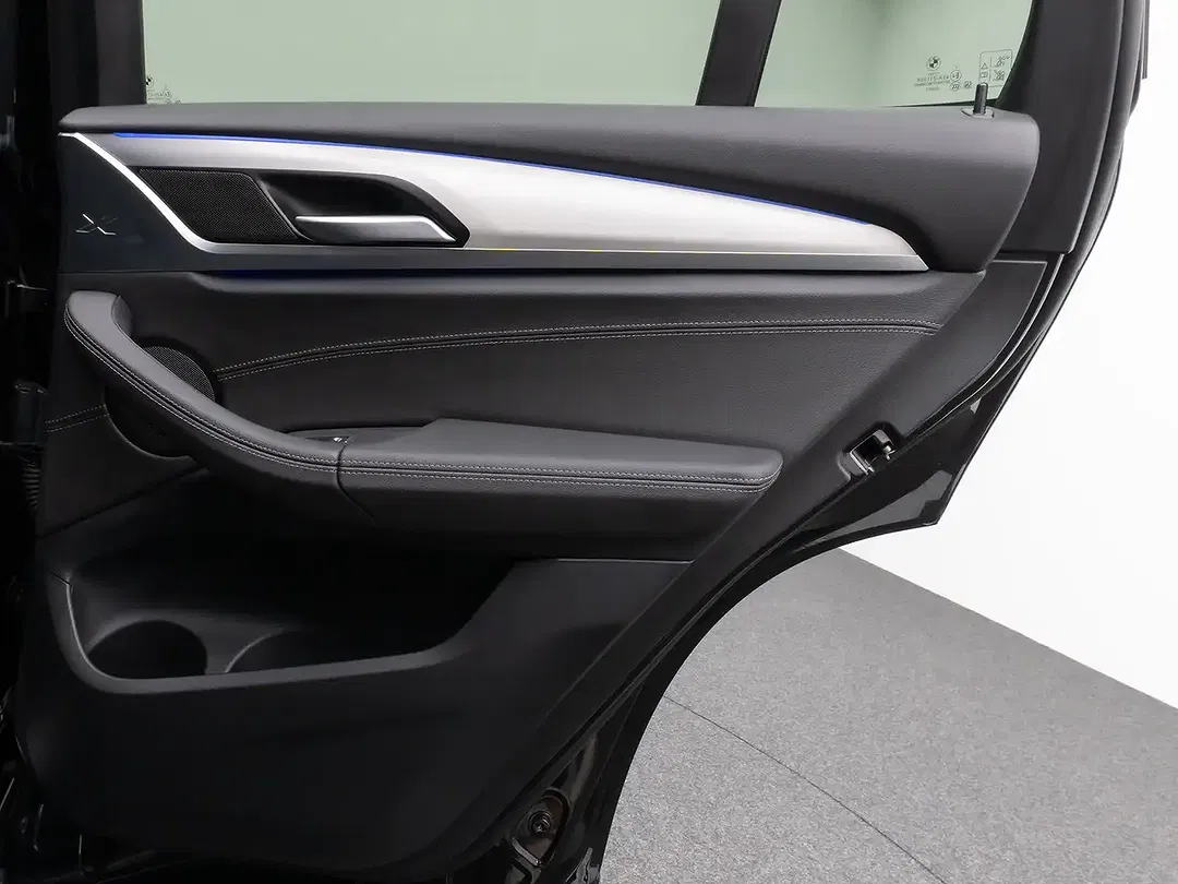 BMW X3 - Thumbnail 31
