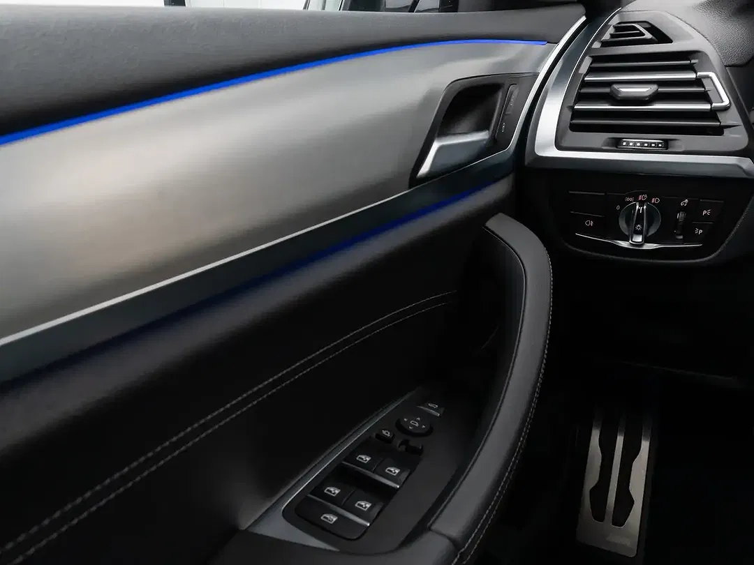 BMW X3 - Thumbnail 32