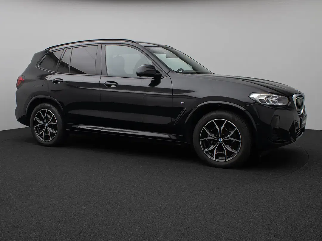 BMW X3 - Thumbnail 4
