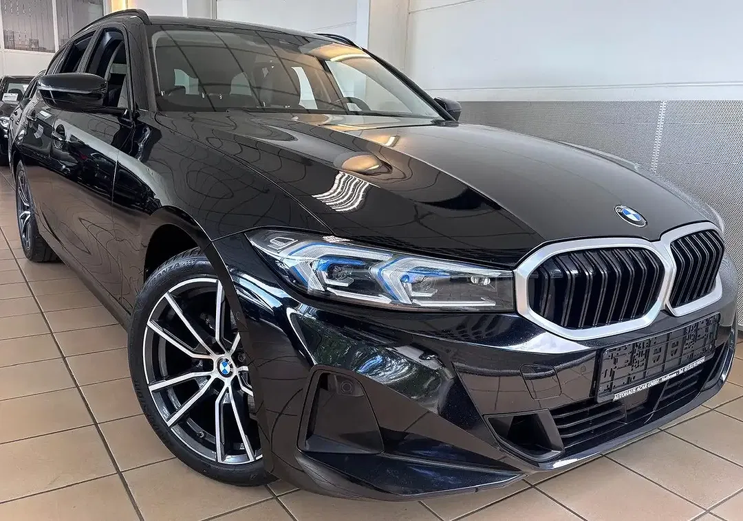 BMW 320 - Thumbnail 1